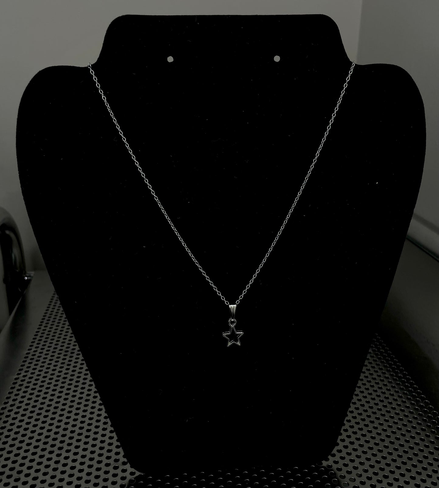 NEW! Star Pendant Necklace