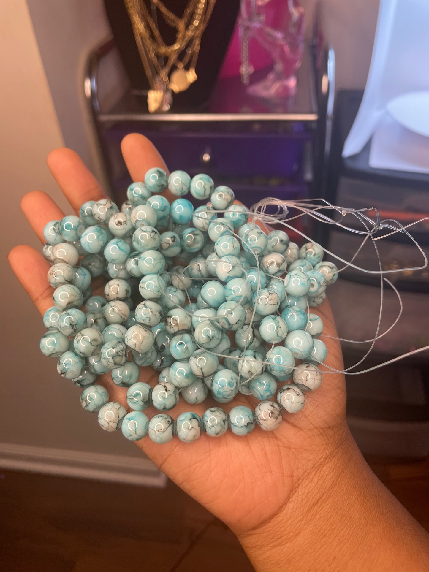 Bead Bag 211 ( 10mm, Apx 80pc )