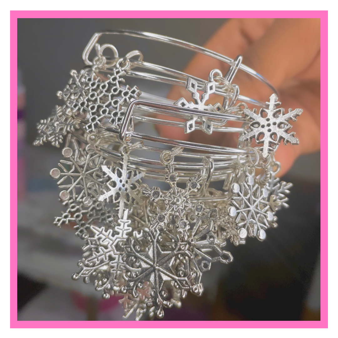 NEW! Silver Dis’ Season Snowflake Bangles