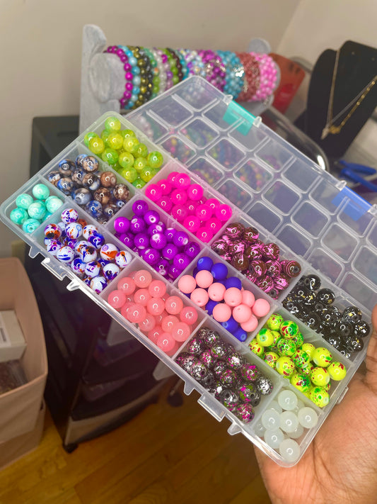 Wholesale Bead Box 263 w/ String